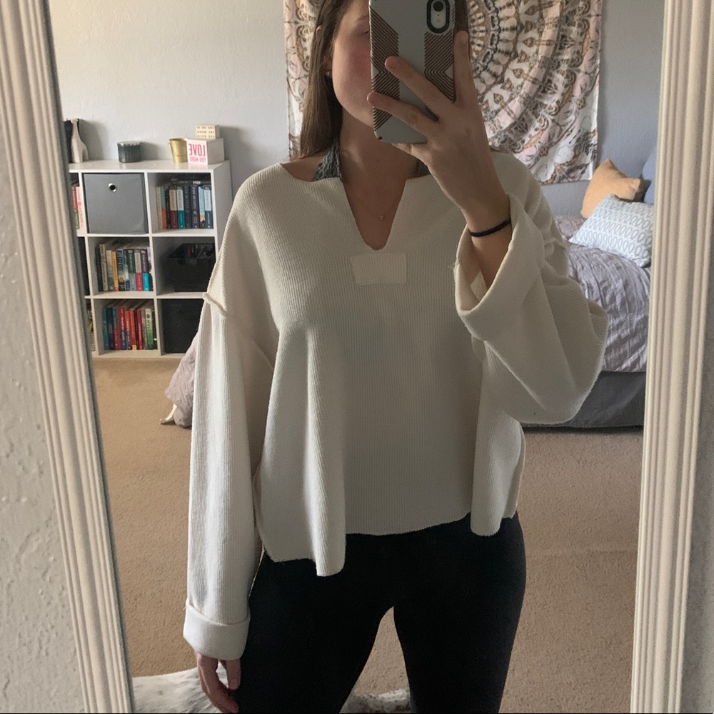 UO Out From Under Notch Top - M